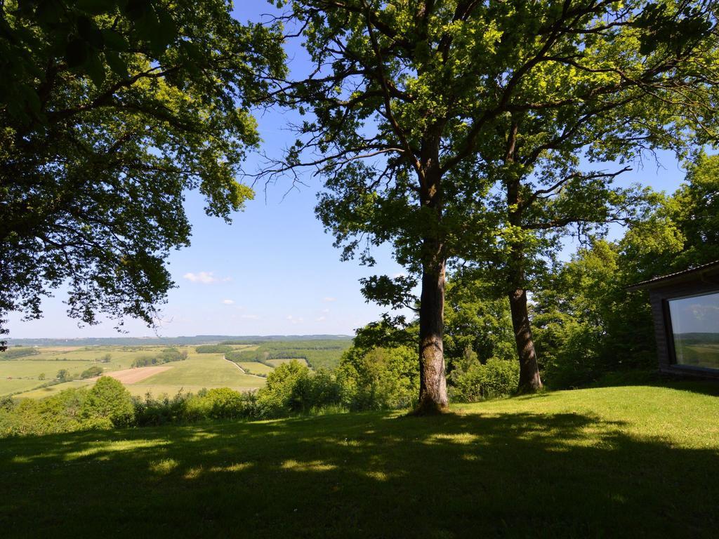 Modern Chalet With Private Tennis Court In Humain Villa Esterno foto